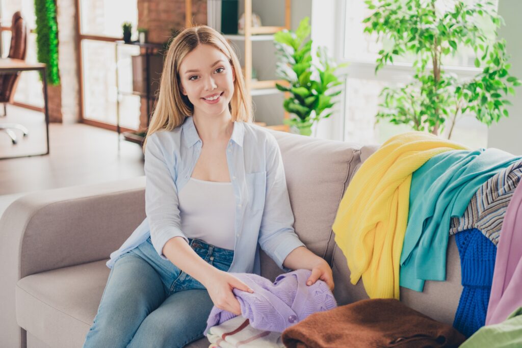 An Immaculate Home During the Holidays: Get Ready for Your Departure with Complete Peace of Mind Thanks to AAXE Titres-Services 2 shutterstock 2509790257